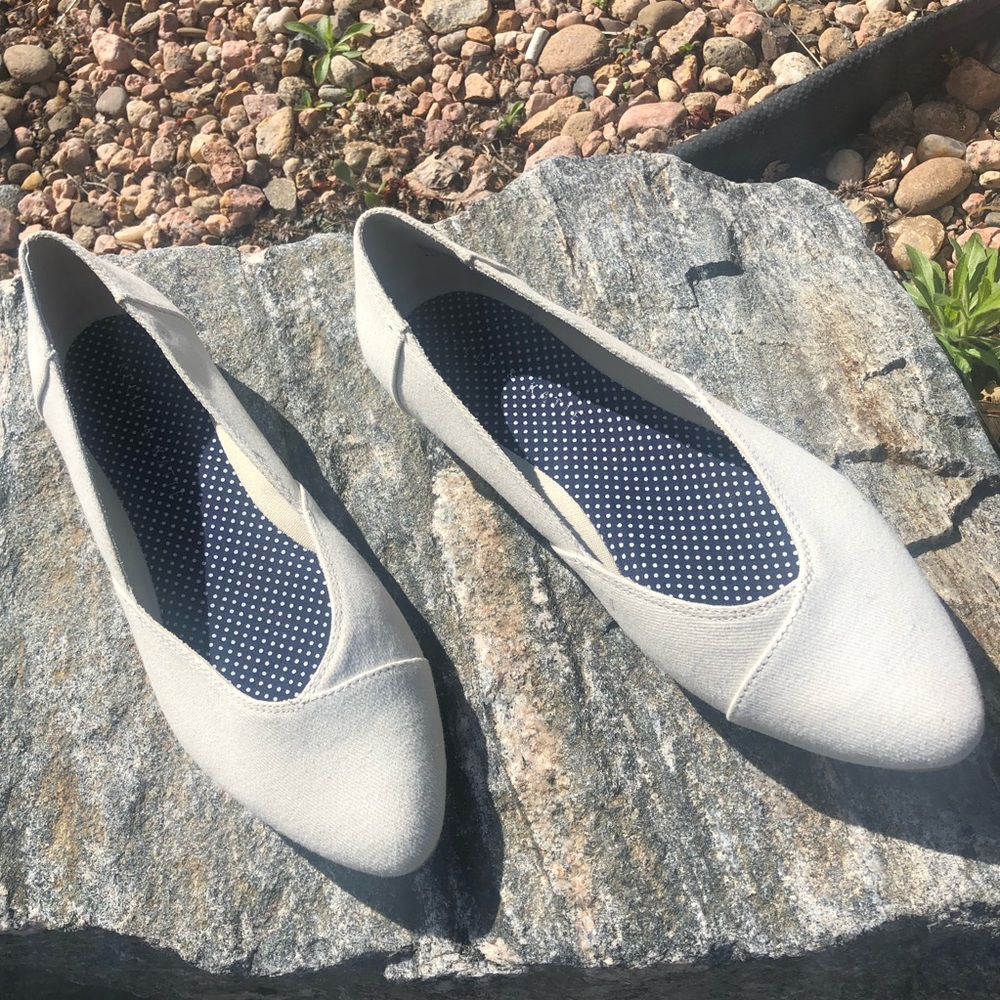 Kelly & Katie| Flats| Size 8.5